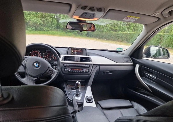 BMW Seria 3 cena 44500 przebieg: 212000, rok produkcji 2013 z Kamieńsk małe 106